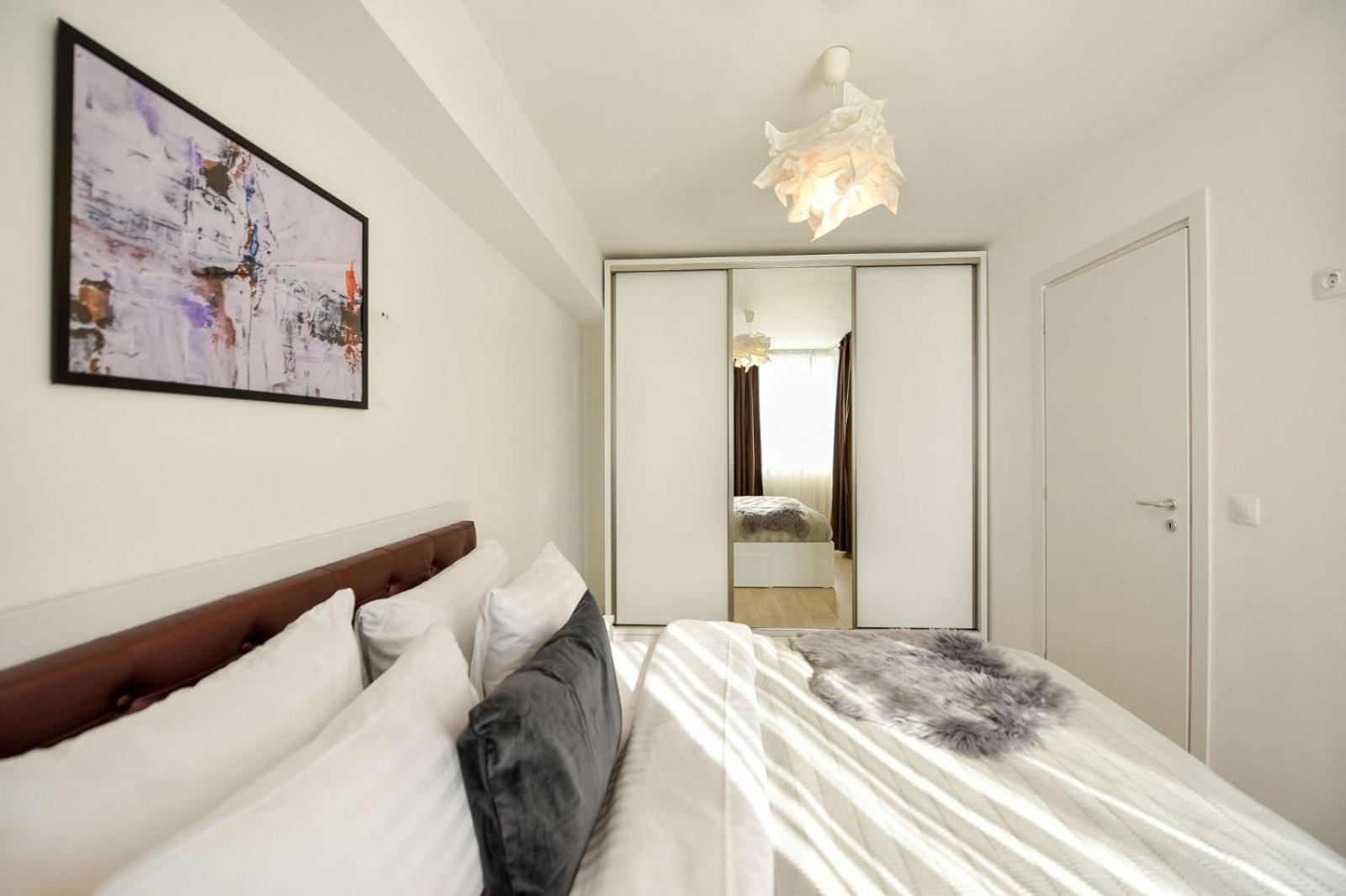Апартаменты Wonderfull 1Br Aviatiei Бухарест Экстерьер фото